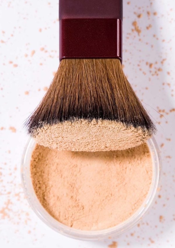Here’s the proper way to apply powder foundations (including mineral ones!)