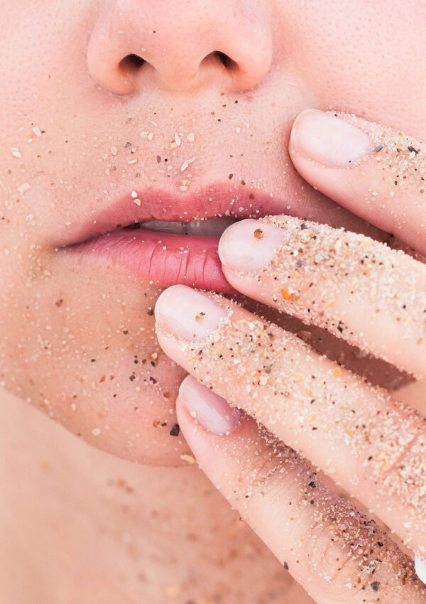 Get super-soft lips for under $1 with our top homemade lip scrub recipes!