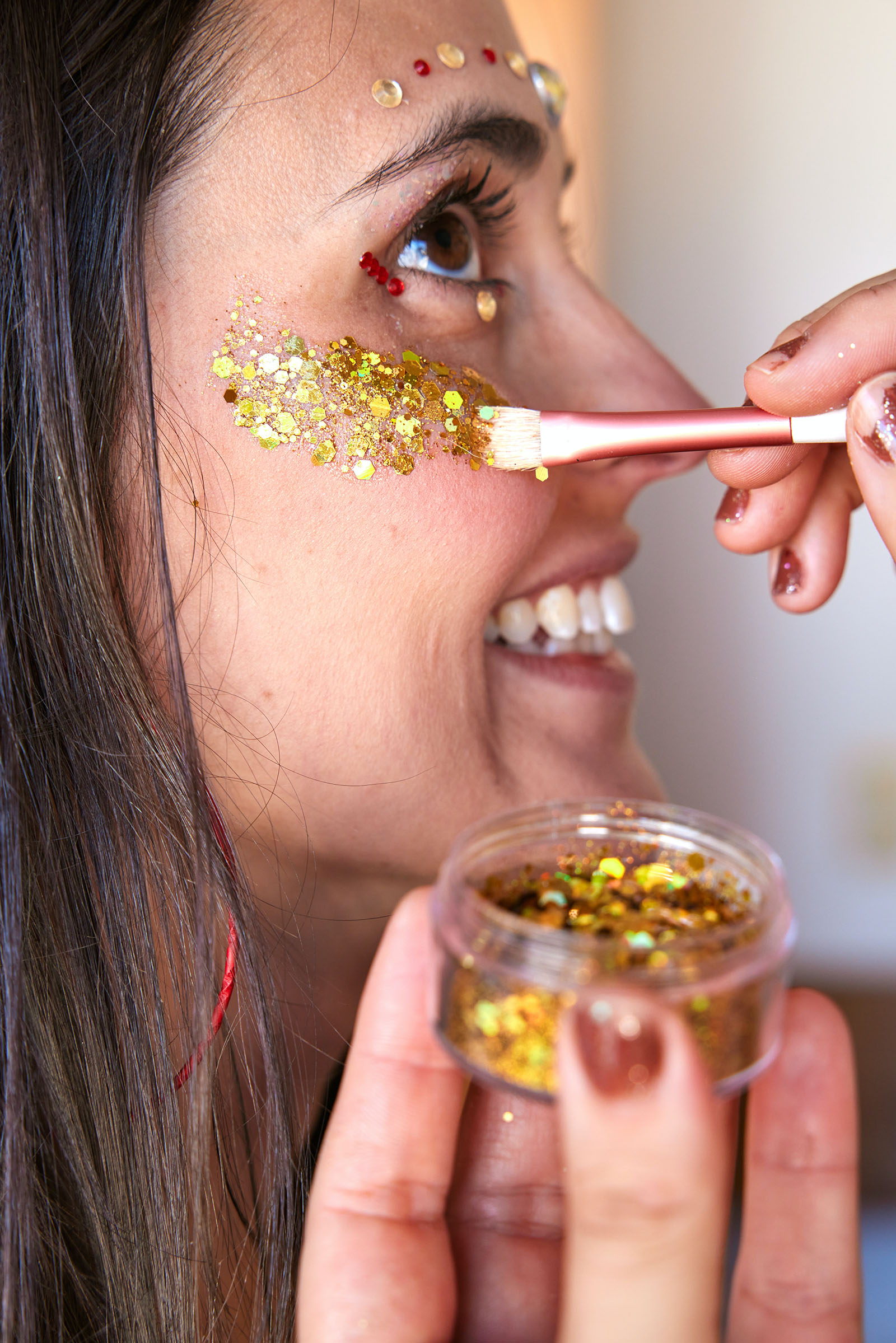 glitter: one of the worst beauty trends